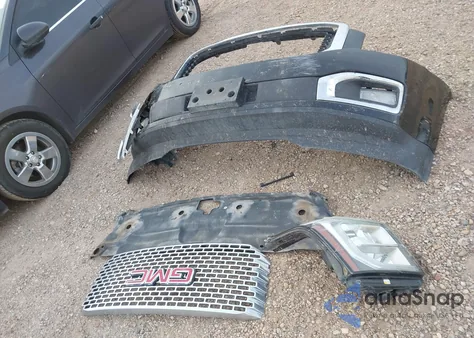 2015 GMC Yukon Denali z USA, uszkodzony, nr VIN 1GKS2CKJ6FR596394